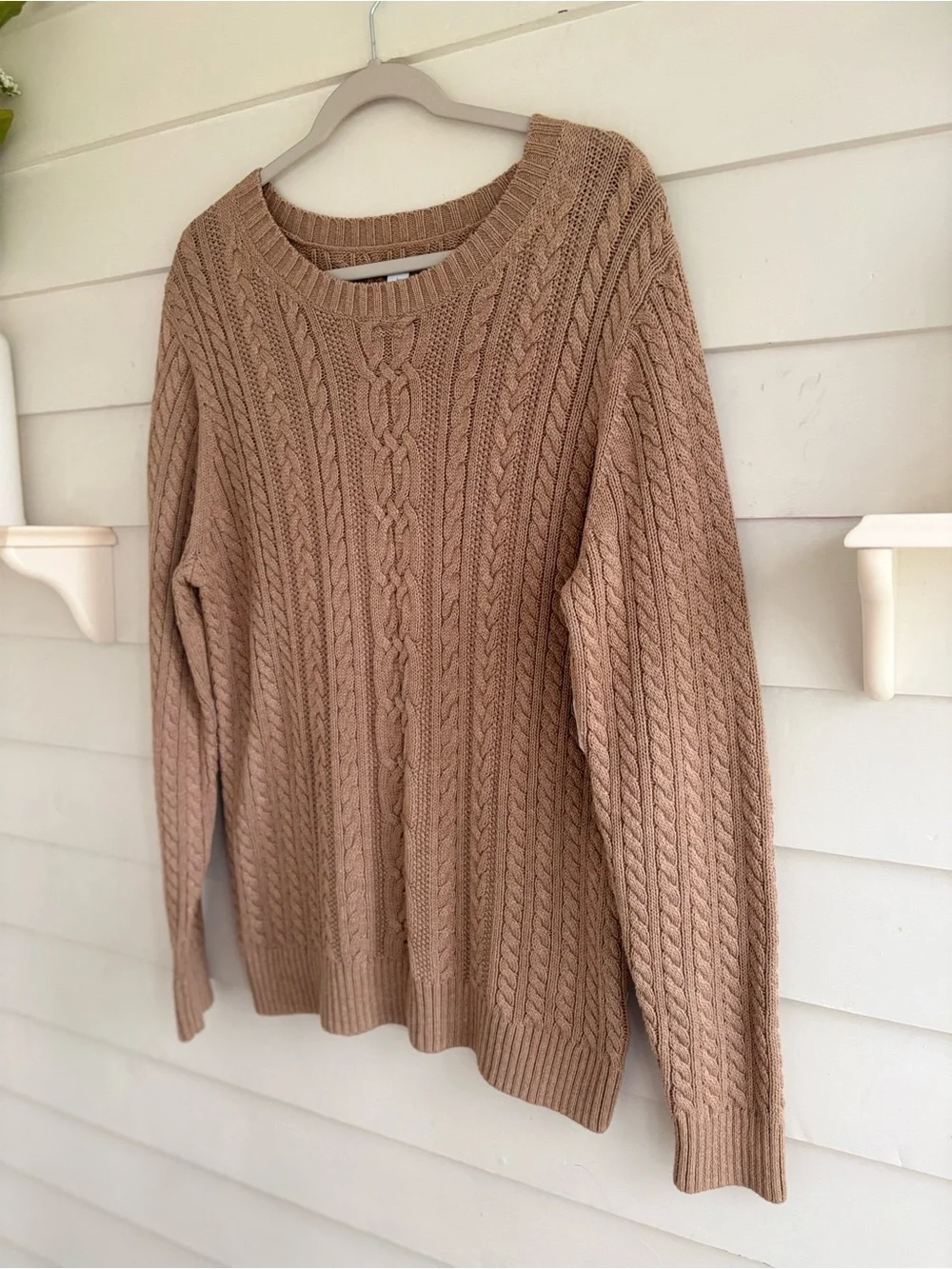 Cable Knit Crewneck Cotton Sweater in Camel Men’s Size Large